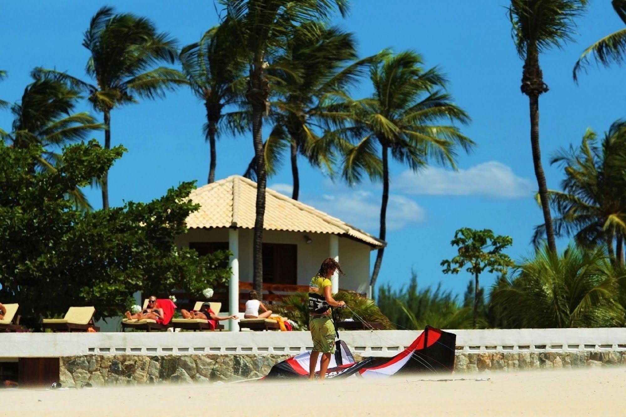 Windtown Beach Hotel Cumbuco Bagian luar foto
